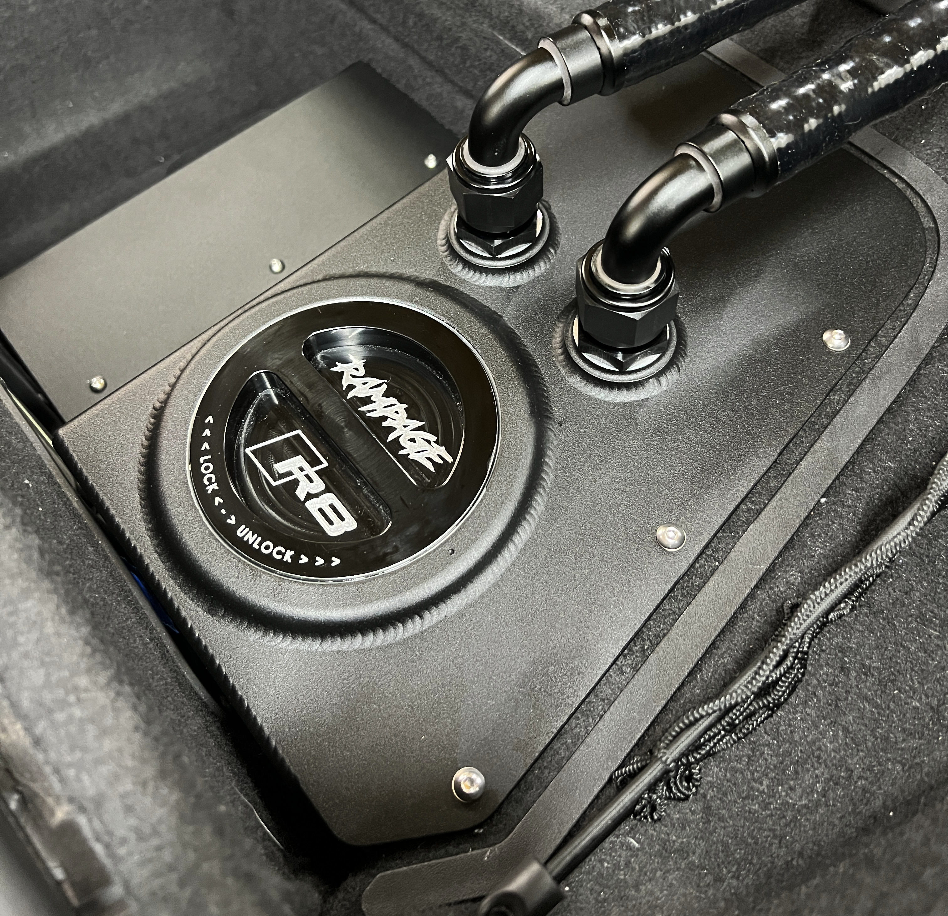 Rampage Competition Ice Tank- Audi R8 - Rampage